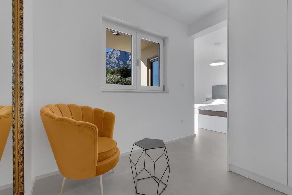 Apartman Delux With Private Pool - Makarska Exklusiv Tučepi エクステリア 写真